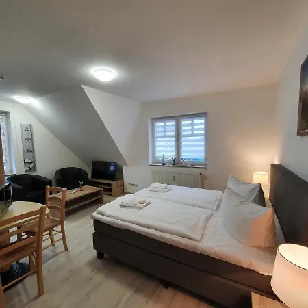 Kranichnest * Neddesitz